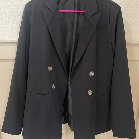 And Now This Jackets & Blazers - And Now This Women’s Oversized Black Double-Breasted Blazer Size Small
